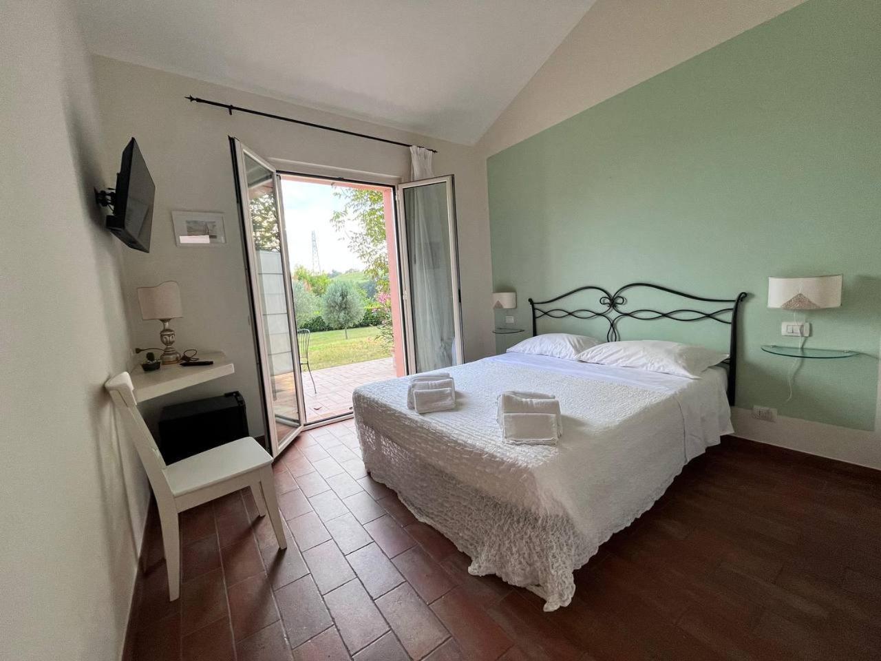 La Visciola - Country House Del Conero Country house